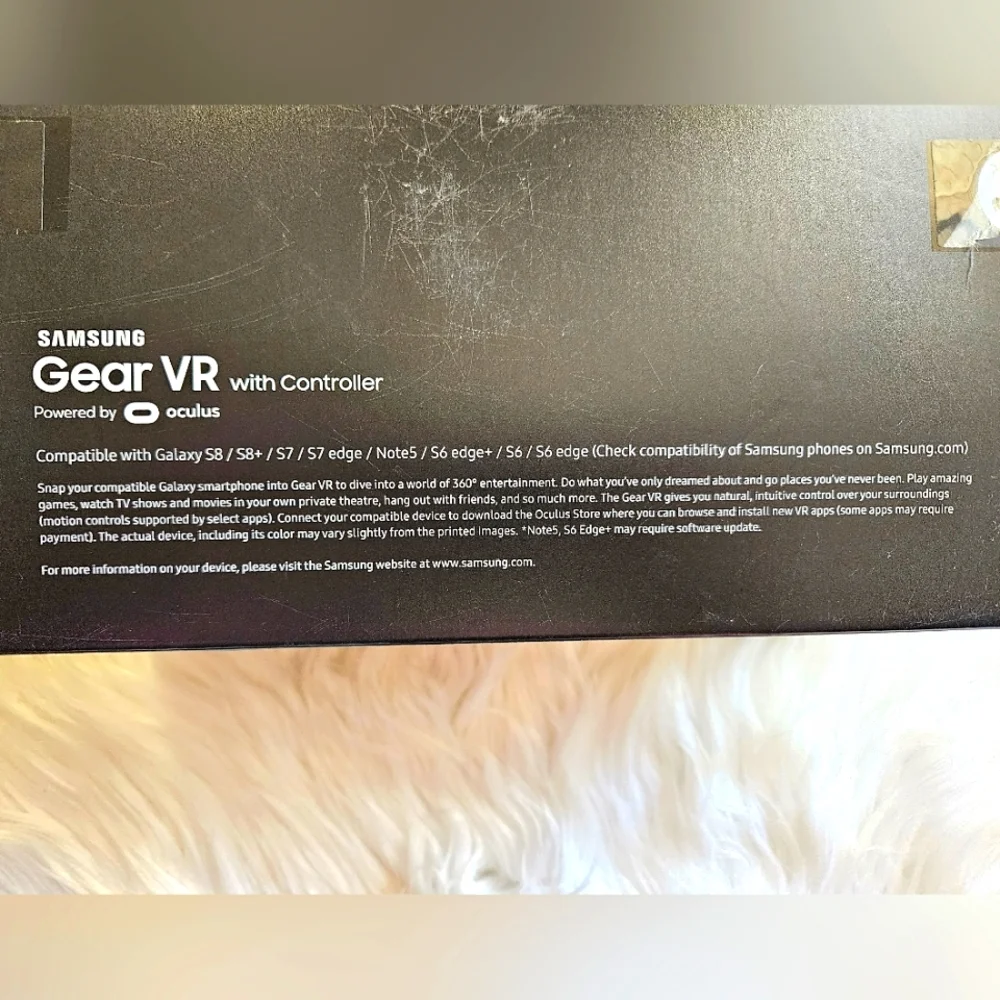 Samsung - Gear VR With Controller - Oculus 2017